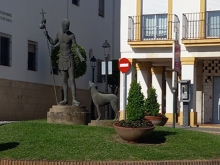 ESTATUA SAN ROQUE Y EL PERRO